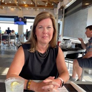 Meet your Posher, Paula